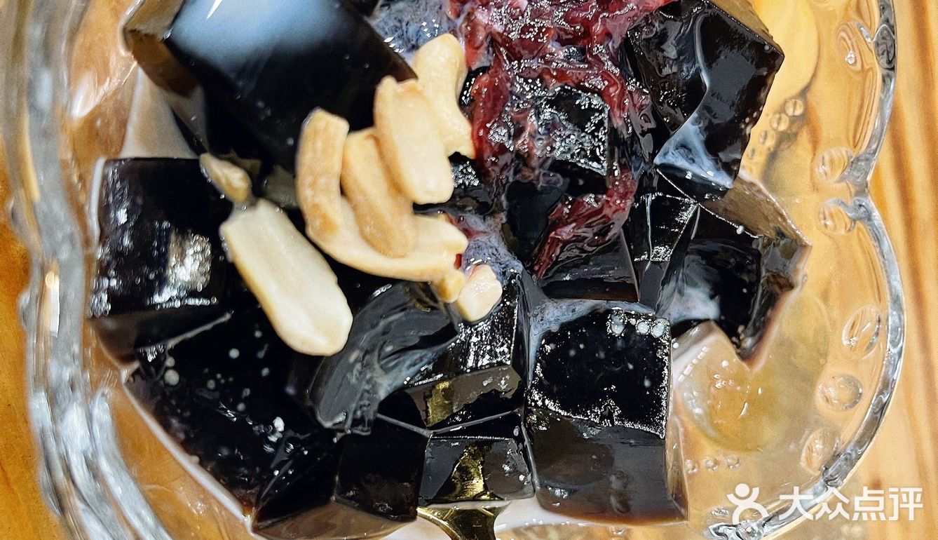 鲜香美味｜来泸沽湖一定要尝尝土鸡火锅