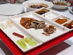 -王府井酒店(金桥港湾店)