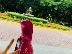 -麓湖高尔夫球俱乐部