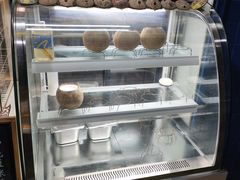 -椰爺爺·椰子冻砵仔糕