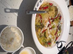 -江渔儿酸菜鱼(奥园广场金发购物中心店)