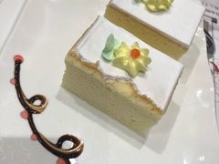 -钟书阁(群光广场店)