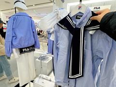 -百年港湾奥特莱斯(香炉礁店)