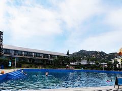 -那琴半岛地质海洋公园