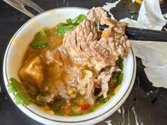 -牛一煲美食(江高店)
