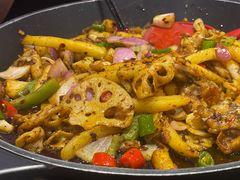 -椒行天下干锅牛蛙·(万宝店)