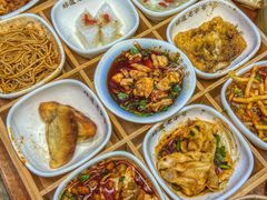 -八一好吃街·高品美食广场