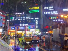 -八一好吃街·高品美食广场