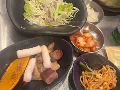 -阪尚皇·原切牛排·烤肉火锅自助(北京路店)