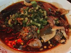 -佬革命主题火锅(玉沙路店)