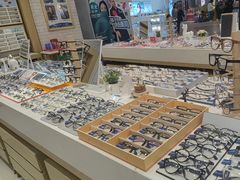-标准眼镜·蔡司官方授权店(塘沽远洋未来汇店)