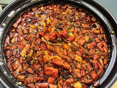 麻辣红唇-沈灶河豚宴·河豚融合餐厅(汉中路店)