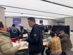 -华为智能生活馆(上海中山公园龙之梦)