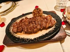 -Mogul Eatery·大亨餐酒馆