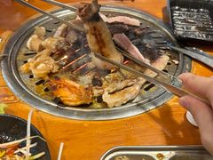 -炽城·烤肉名家(鸿达中央广场店)