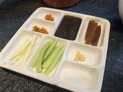 -正德楼果木烤鸭·渔家菜(东港店)