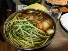 -石记东北风味烤肉店(子固路店)