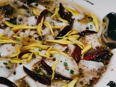-渔语鱼酸菜鱼新川菜(来福士店)