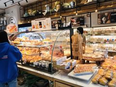 面包甜点陈列柜-罗森尼娜(德思勤店)