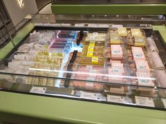 -顶东面包花园·生日蛋糕(太平店)