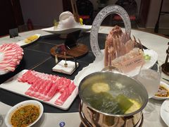 -花中城·杭帮菜·粤菜·海鲜火锅(清泰街店)