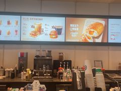 -星巴克臻选(青岛麦凯乐分店)