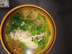 -鸿兴面馆馄饨小笼(稻香店)