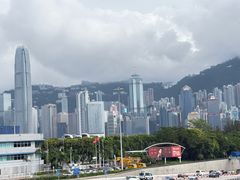 -香港ELEMENTS圆方