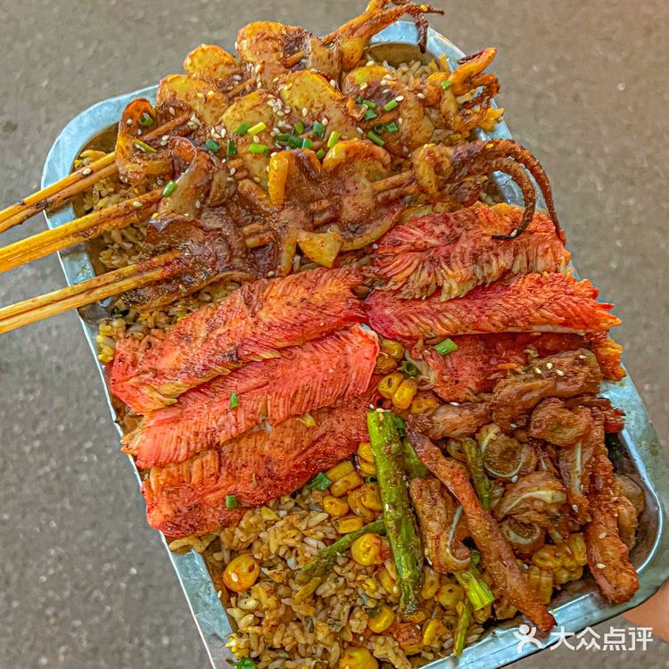 要不是本地人带路还真找不到这儿！