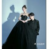 黑色光影婚纱照