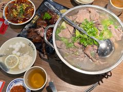 -肖四女乐山跷脚牛肉(世博源店)