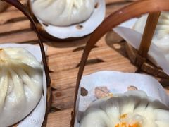 手拆蟹黄小笼包-龍堂蟹黄小笼包(万家丽店)