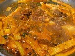 -喇喇排骨火锅·传统韩式脊骨汤(望京西园总店)