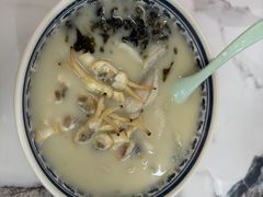 -明呈黄鱼面馆(斜土路店)
