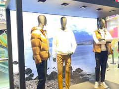 -燕莎奥特莱斯购物中心