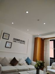 -HEYAN荷妍专业脱毛连锁机构