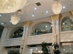 -碧中海汤泉汗蒸酒店