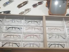 -无界眼镜MaxLess(滨江星光大道店)