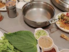 -黑金·寻焰自助百汇·烤肉·火锅(中街店)