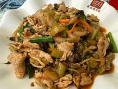 -瑞丰园庭院餐厅·白族传统家常菜