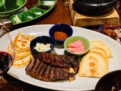 四川麻椒果木烤美国牛肋排-君悦酒店·1881·北京烤鸭