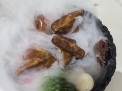 招牌玻璃乳鸽-3号仓库·创意中国菜(新世界城店)