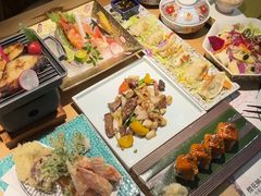 -萤初高端日料王(曲江银泰店)