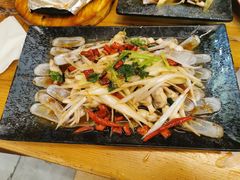 -老东镇啤酒屋海鲜加工·蒸汽海鲜·海鲜烧烤(台东店)