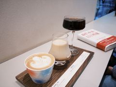 -Dogi&kiki Coffee(中心商务大厦店)