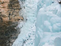 -大平台龙居瀑布旅游区