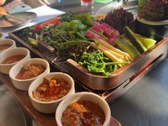 -蘸小院铁锅炖·蘸酱菜·东北菜(怀远门店)