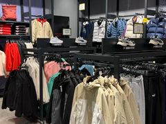 -PUMA品牌自营折扣店(武汉永旺梦乐城店)