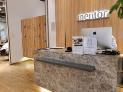 -Mentor Hair Salon