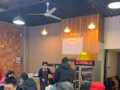 -陇上全荟兰州传统牛肉面(延吉路店)